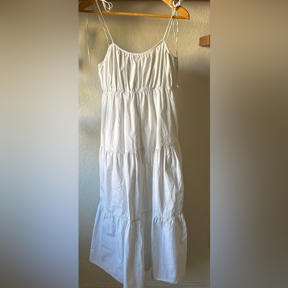 Lovers + Friends White Tiered Midi Dress Size Medium - Picture 2 of 5